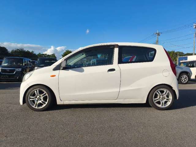 Daihatsu Mira 10
