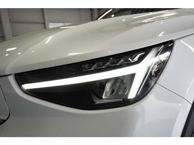 Volvo C40 10