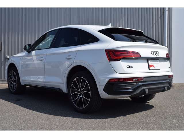 Audi Q5 Sportback 8