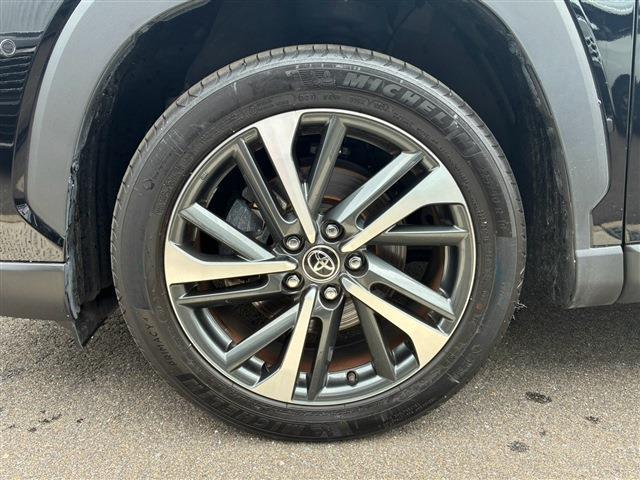 Toyota Corolla Cross 11