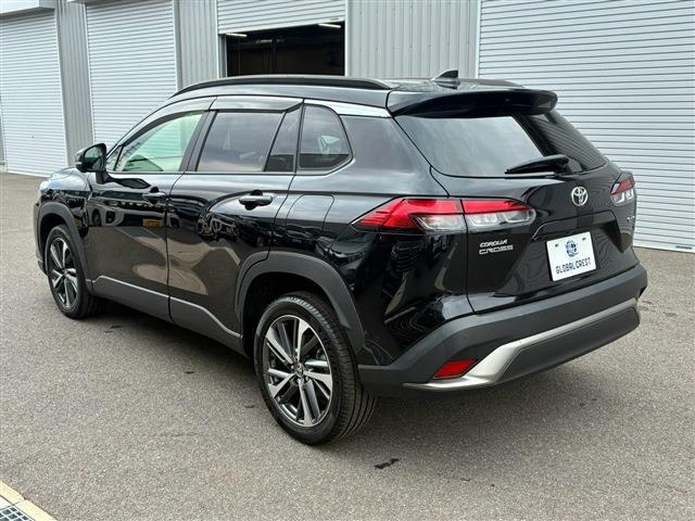 Toyota Corolla Cross 8