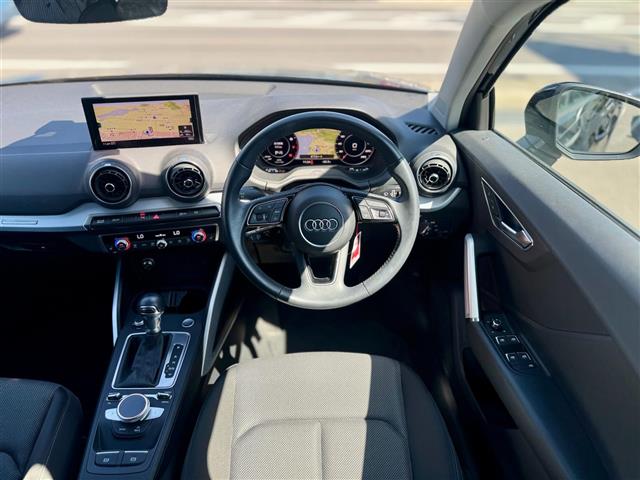 Audi Q2 6