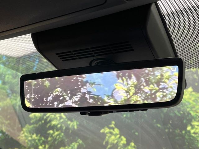 Toyota Alphard 5