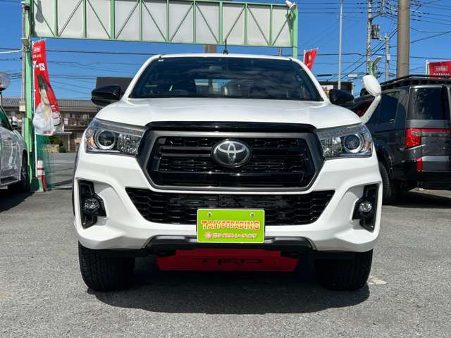 Toyota Hilux 2