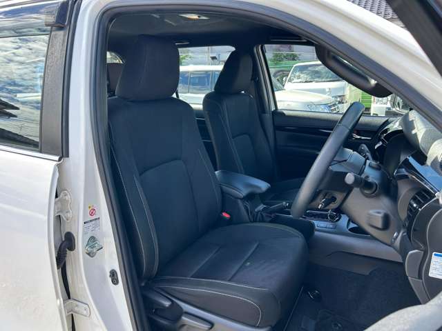 Toyota Hilux 10