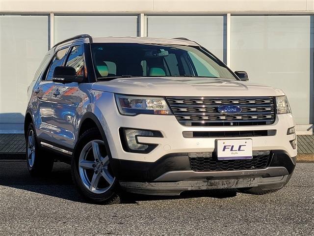 Ford Explorer 4