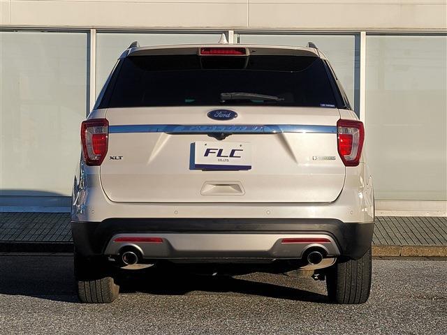 Ford Explorer 7