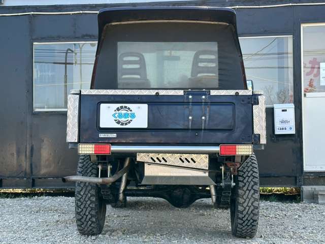 Suzuki Jimny 9