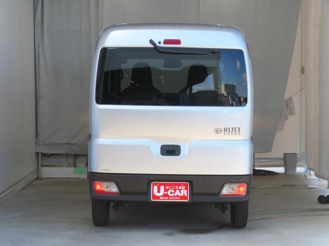Daihatsu Hijet Cargo 5