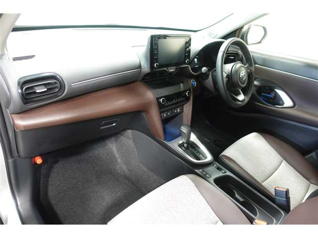 Toyota Yaris Cross 9