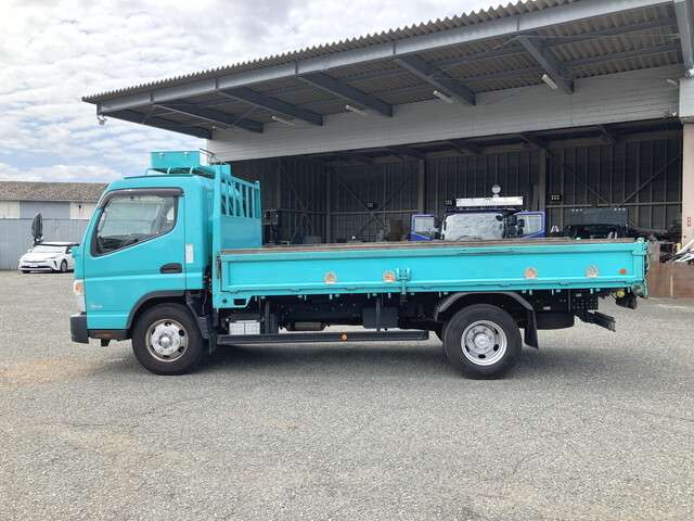 Mitsubishi Fuso Canter 4