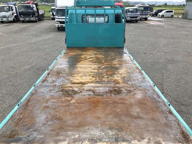 Mitsubishi Fuso Canter 10
