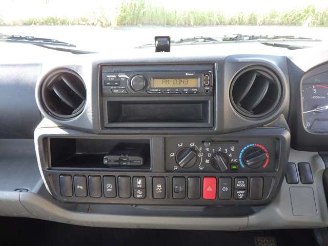 Toyota Toyoace 12