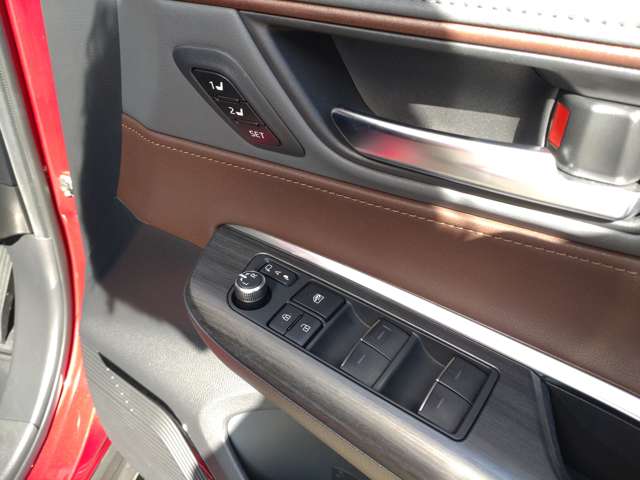 Toyota Harrier 9