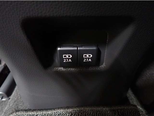 Toyota RAV4 PHV 12