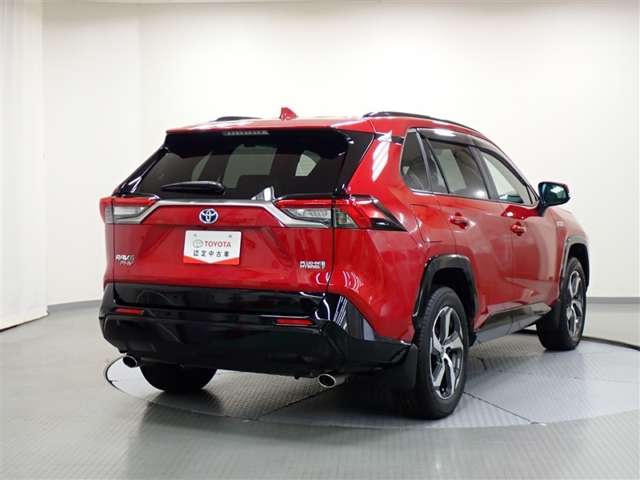 Toyota RAV4 PHV 3