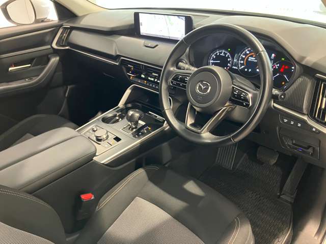 Mazda CX-60 4