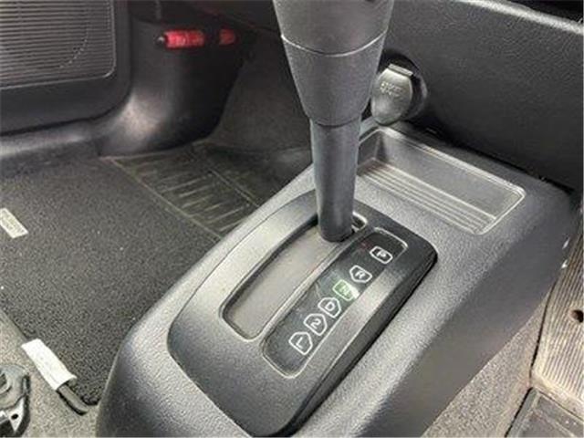 Mitsubishi Pajero Mini 12
