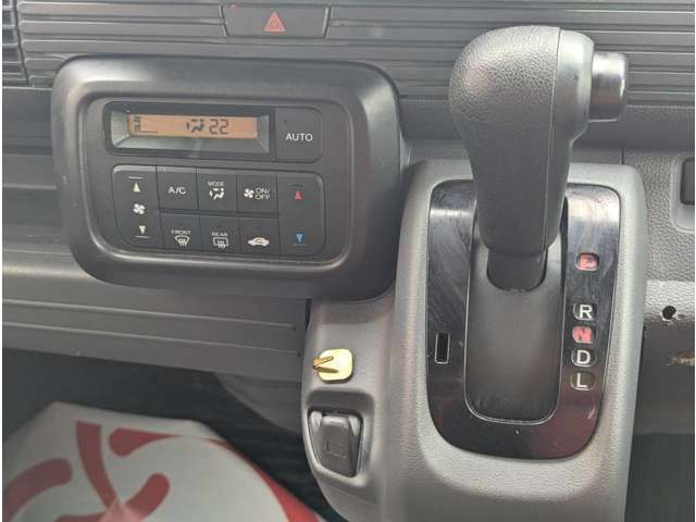 Honda N-VAN 6