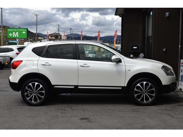 Nissan Dualis 10