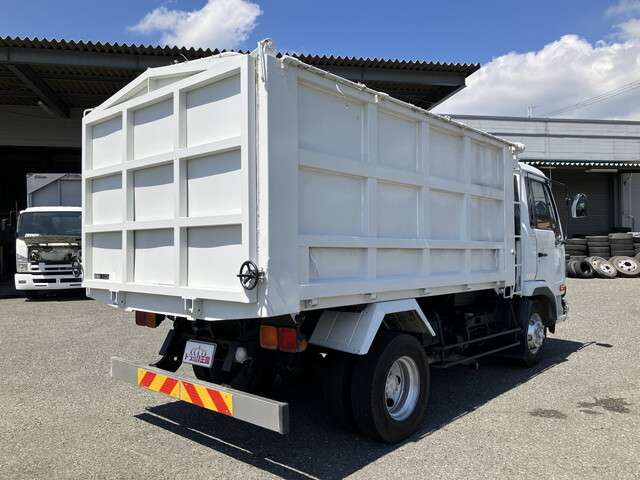 UD Trucks Condor 2