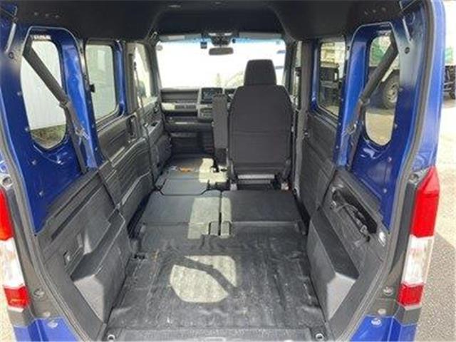 Honda N-VAN 4