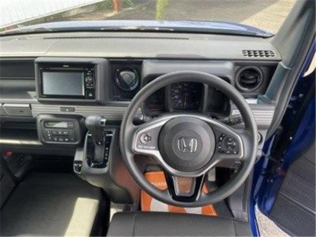 Honda N-VAN 8