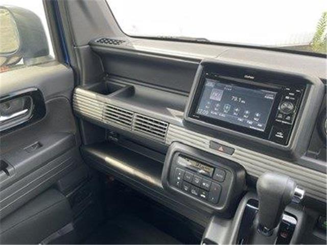 Honda N-VAN 10