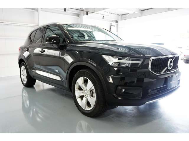 Volvo XC40 3