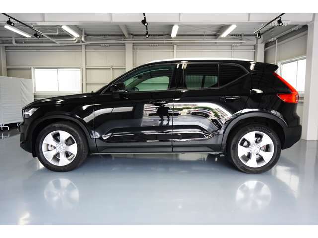 Volvo XC40 8