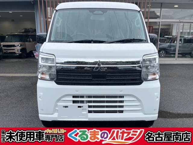 Mitsubishi Minicab Van 8