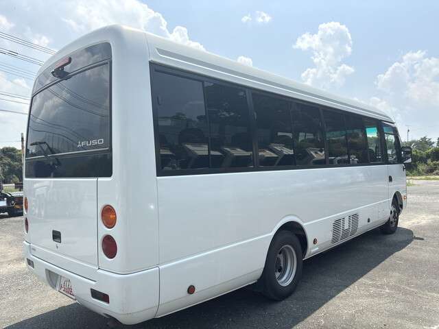 Mitsubishi Fuso Rosa 2
