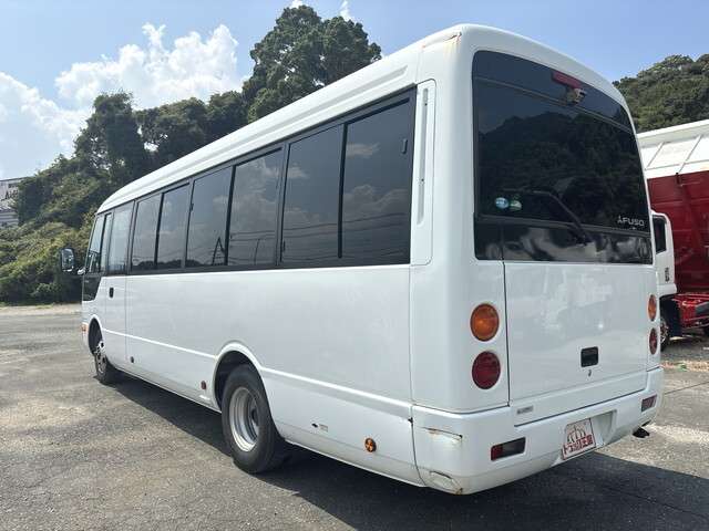 Mitsubishi Fuso Rosa 3