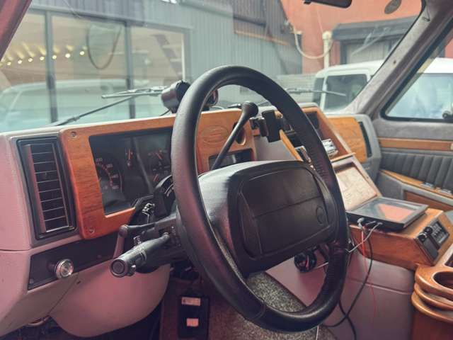 Chevrolet Chevy 12