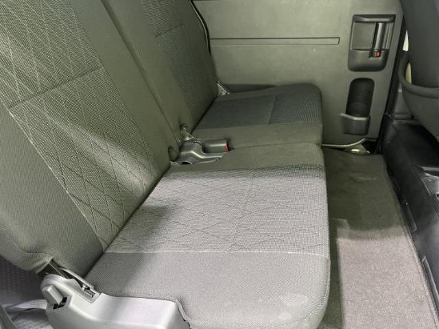 Daihatsu Atrai 7