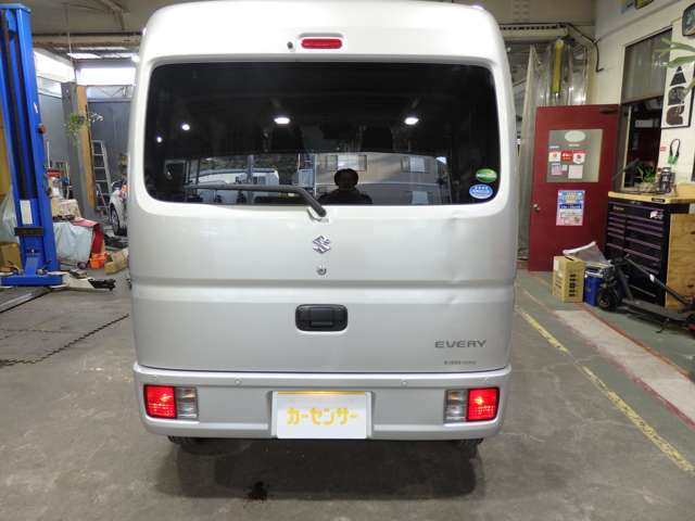 Suzuki Every 12