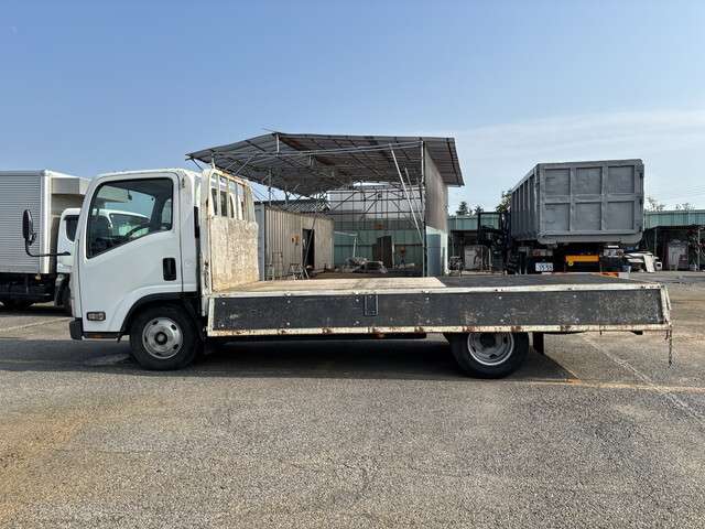 Isuzu Elf 5