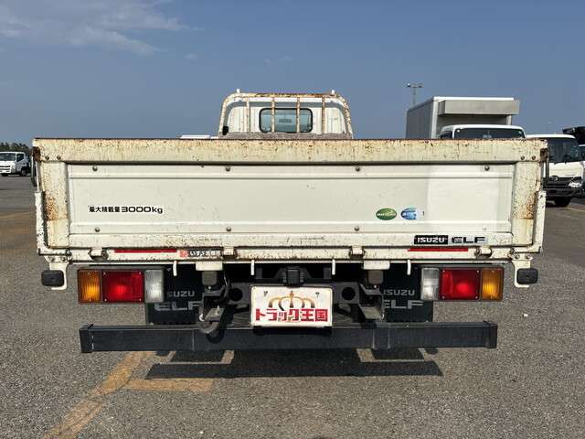 Isuzu Elf 10
