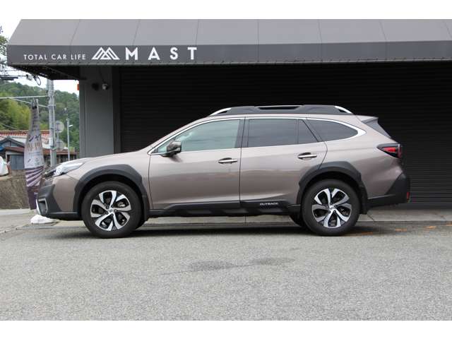 Subaru Legacy Outback 2