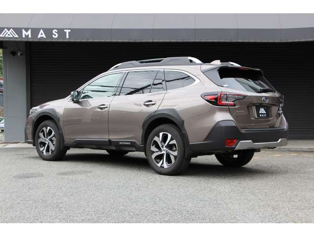Subaru Legacy Outback 3