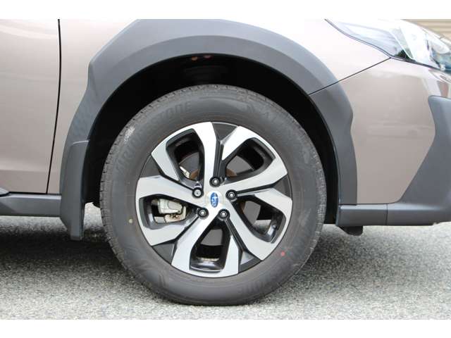 Subaru Legacy Outback 9