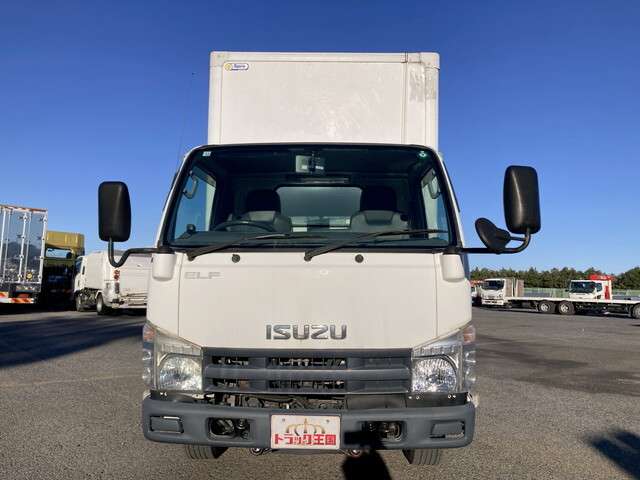 Isuzu Elf 6