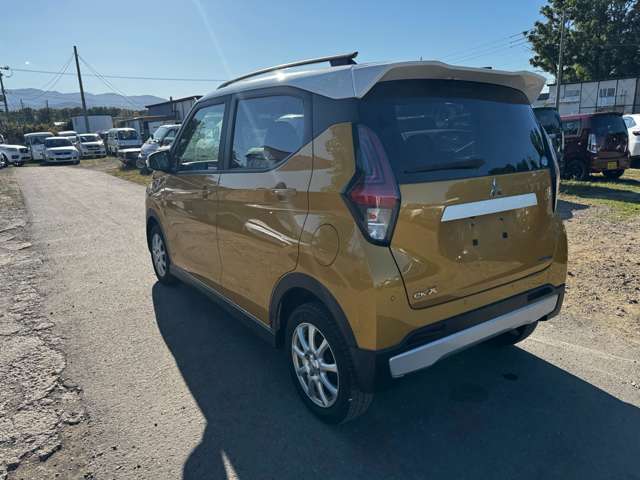 Mitsubishi eK X 8