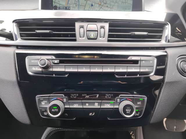 BMW X1 11