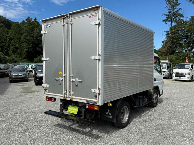 Mitsubishi Fuso Canter 5