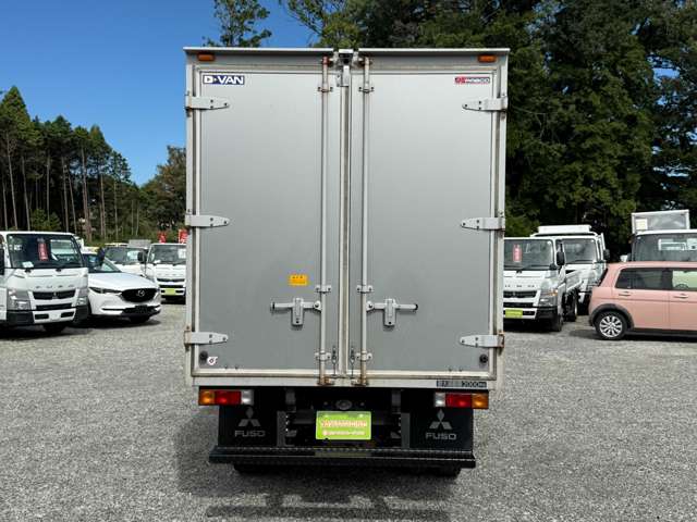 Mitsubishi Fuso Canter 6