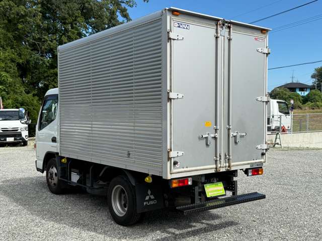 Mitsubishi Fuso Canter 7