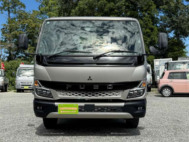 Mitsubishi Fuso Canter 2