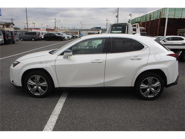 Lexus UX 11