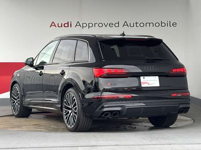 Audi SQ7 10